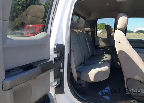 2018 Ford F-150 Xlt z USA, uszkodzony, nr VIN 1FTFX1E55JKC30834